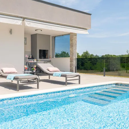 Holiday home Romantica By Interhome Nedescina