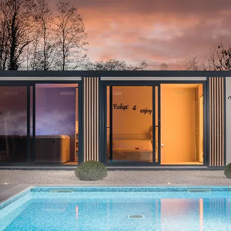 Semesterbostad Romantica By Interhome